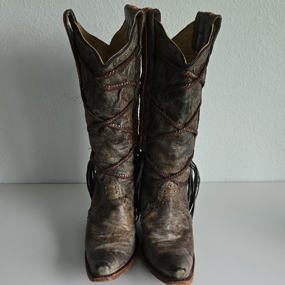 Vintage Leather Heeled Boots with Fringe - Picture 2 of 13